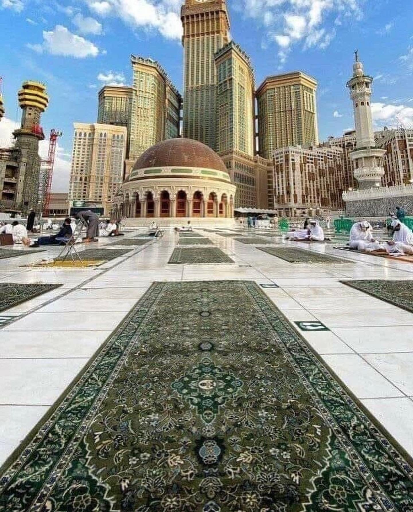 Carpet Used In Masjid Al Haraam - Makkah | Middle